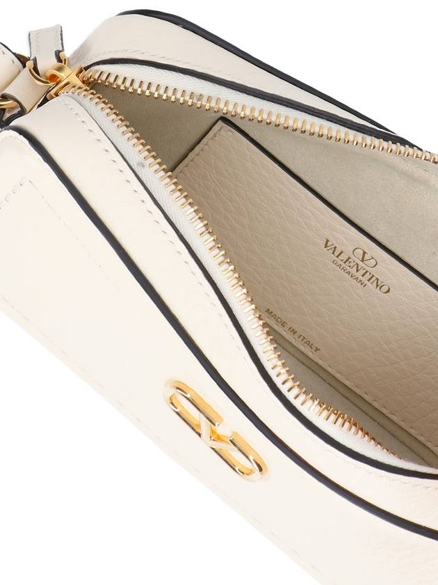 Valentino Garavani Bags.. White - VALENTINO - BALAAN 4