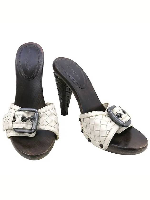 Smith Market Ivory Sandals Women s Shoes - BOTTEGA VENETA - BALAAN 2