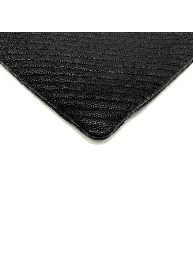 Caviar Chevron Boy Clutch Large - CHANEL - BALAAN 5