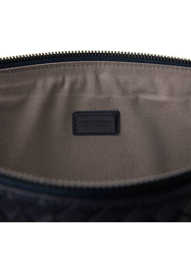 Intrecciato Strap Clutch Bag Navy - BOTTEGA VENETA - BALAAN 8