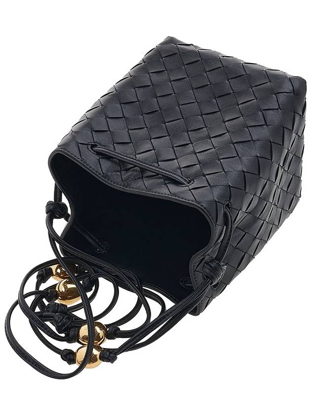 Intrecciato Small Bucket Bag Black - BOTTEGA VENETA - BALAAN 5