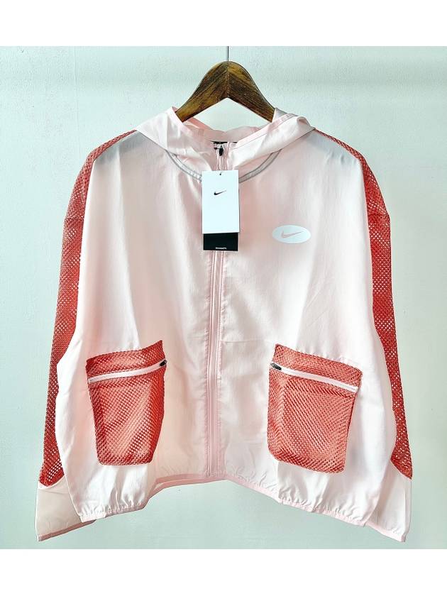 Women's Icon Clash Windbreaker Pink - NIKE - BALAAN 2