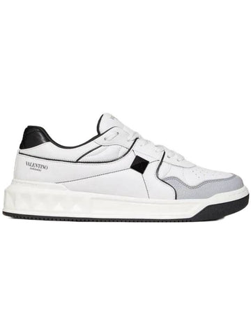 one stud nappa low top sneakers white - VALENTINO - BALAAN 1