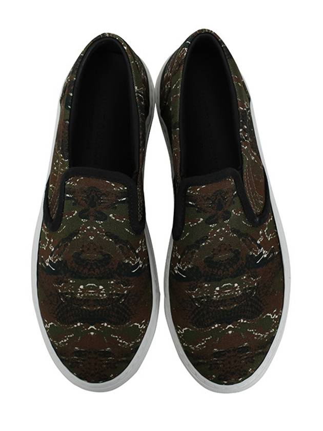 Men's Logo Camouflage Slip-Ons - MARCELO BURLON - BALAAN 6