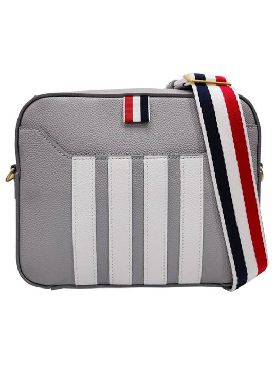 Pebble Grain Diagonal Cross Bag Light Grey - THOM BROWNE - BALAAN 2