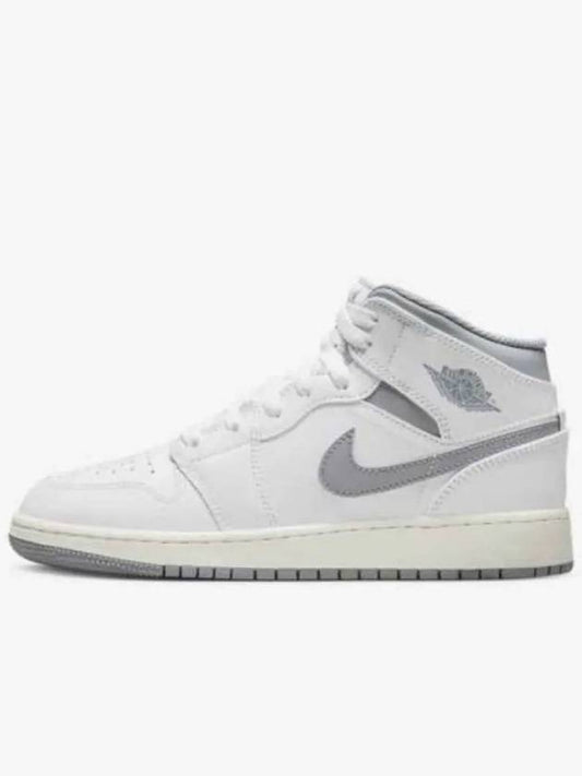 Air Jordan 1 Mid High Top Sneakers White Stealth - NIKE - BALAAN 2