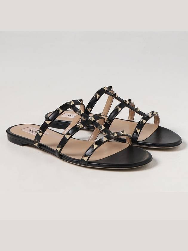 Rockstud Flat Slippers Black - VALENTINO - BALAAN 2