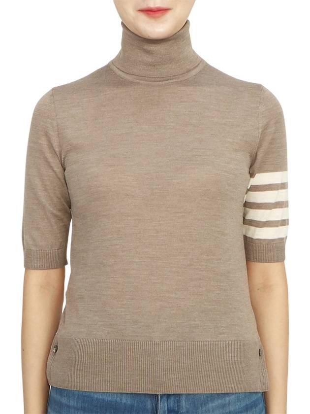 Fine Merino 4 Bar Relaxed Short Sleeve Turtleneck Brown - THOM BROWNE - BALAAN 2