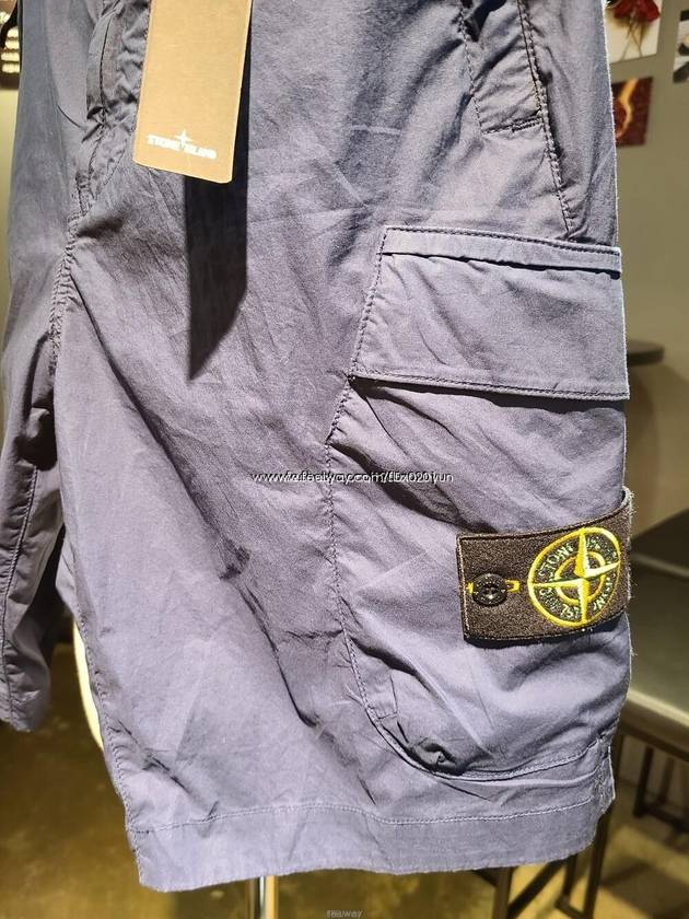 Men's Wappen Patch Bermuda Cargo Shorts Navy - STONE ISLAND - BALAAN 3