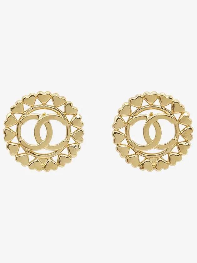 CC Logo Round Heart Earrings Gold - CHANEL - BALAAN 2