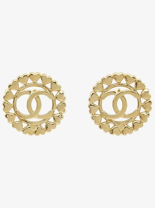 CC Logo Round Heart Earrings Gold - CHANEL - BALAAN 2