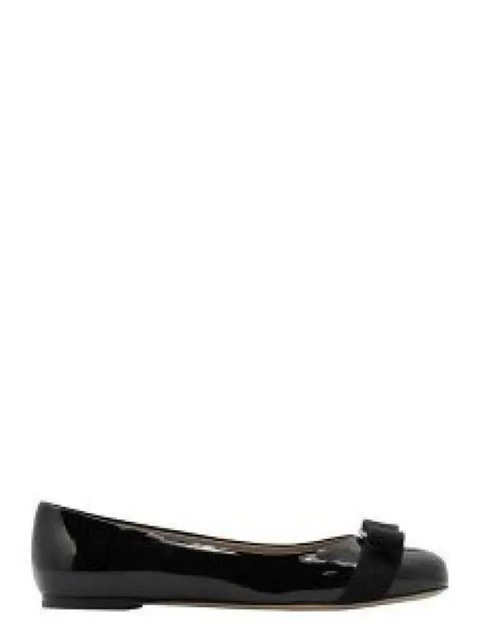 Women’s Varina Bellet Flats Black - SALVATORE FERRAGAMO - BALAAN 2