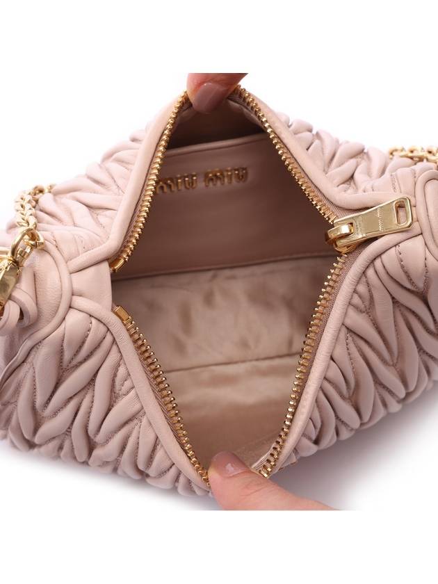 Matelassé Chain Shoulder Bag Power Pink - MIU MIU - BALAAN 7