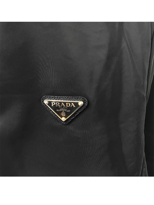 Triangular logo reversible lightweight hooded jacket black men s SGB224 106O F002L - PRADA - BALAAN 6