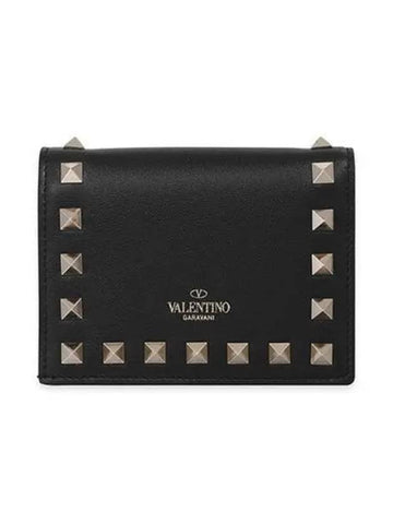 24 4W0P0P39 BOL 0NO 4W2P0P39 Rockstud Flap Half Wallet - VALENTINO - BALAAN 1