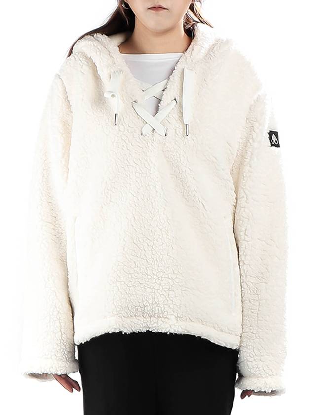 Women's Cami River Popover Logo Hooded Top Ivory - MOOSE KNUCKLES - BALAAN.