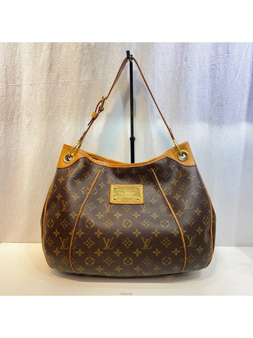 Monogram Galliera PM shoulder bag - LOUIS VUITTON - BALAAN 1