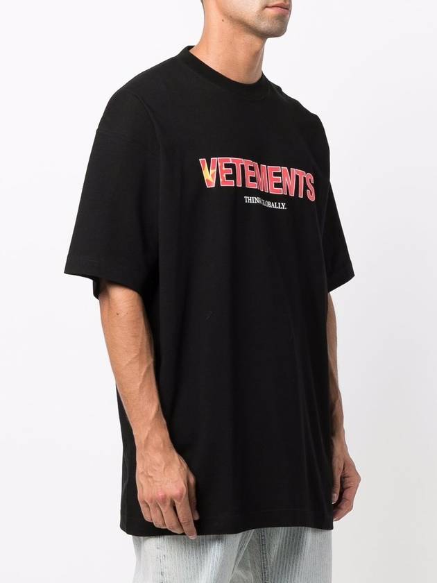 China Logo Print Short Sleeve T-Shirt Black - VETEMENTS - BALAAN 5