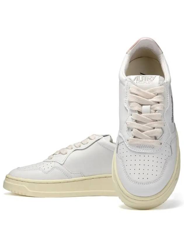 Medalist Pink Tab Leather Low Top Sneakers White - AUTRY - BALAAN 5