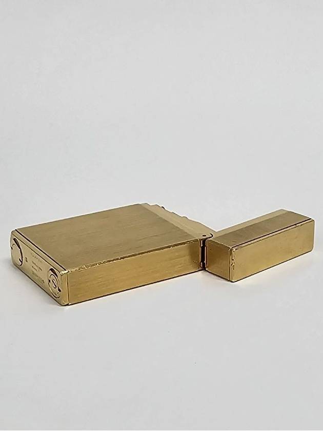 Dupont Line 2 Gold Lighter 16851 - S.T. DUPONT - BALAAN 8