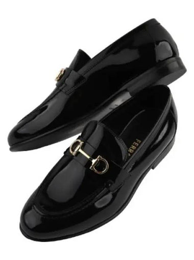 Ferragamo Gancini Ornament Loafers - SALVATORE FERRAGAMO - BALAAN 1