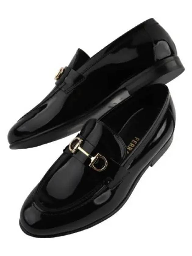 Ferragamo Gancini Ornament Loafer Women - SALVATORE FERRAGAMO - BALAAN 1