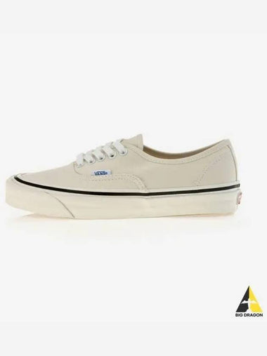 Authentic 44 DX Anaheim Factory Classic White - VANS - BALAAN 1