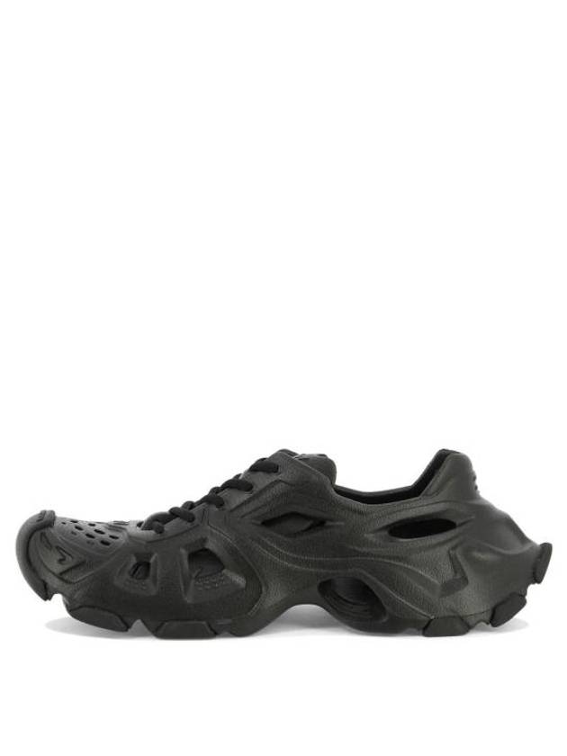 HD Rubber Sole Cut-Out Low Top Sneakers Black - BALENCIAGA - BALAAN 4