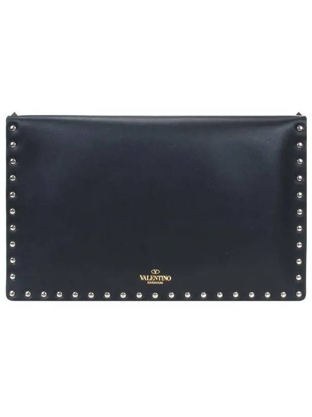 Envelope Rockstud Clutch Bag Black - VALENTINO - BALAAN 5