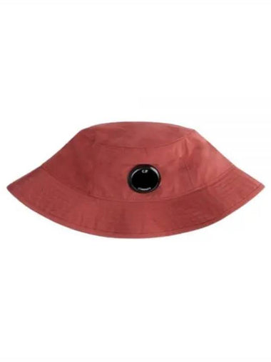 Lens Wappen Chrome R Bucket Hat Red - CP COMPANY - BALAAN 1