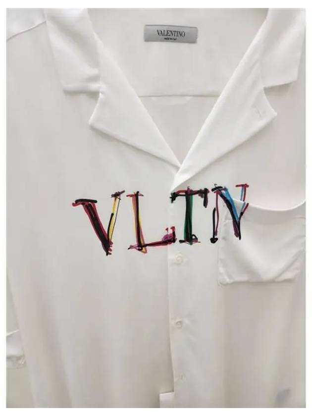 Men's VLTN Logo Viscose Short Sleeve Shirt White - VALENTINO - BALAAN.