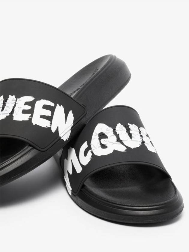 Men's Graffiti Rubber Pool Slippers Black - ALEXANDER MCQUEEN - BALAAN 7