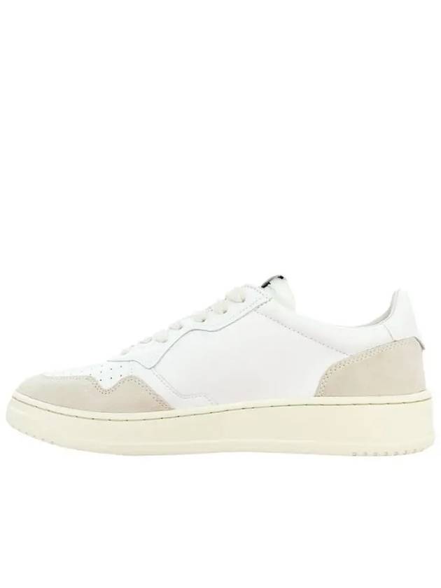 Medalist Suede Low Top Sneakers White - AUTRY - BALAAN 3