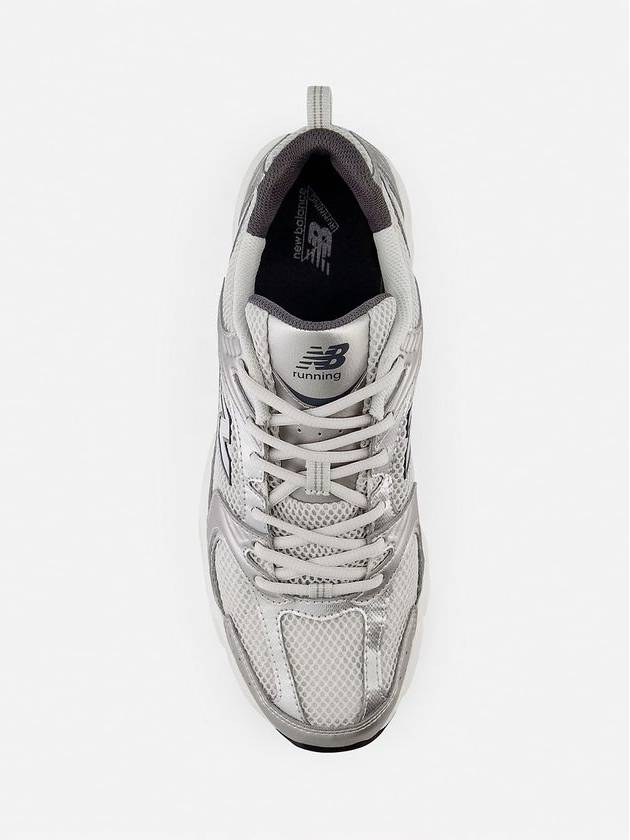 530 Low Top Sneakers Silver Metallic - NEW BALANCE - BALAAN 5