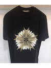 Men's Taeyang Lightning Slim Regular Fit Short Sleeve TShirt Black BJT435GH504S 516 - NEIL BARRETT - BALAAN 3