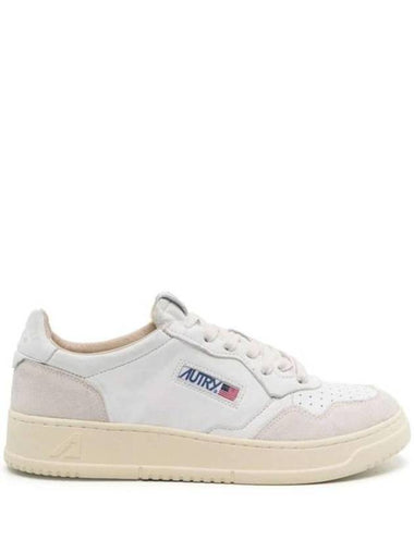 Medalist Low Top Sneakers White - AUTRY - BALAAN 1