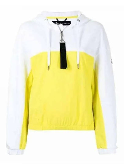 Knuckle Patch Half Zip Up Hooded Sweatshirt White Yellow Women s M11LS627 131 - MOOSE KNUCKLES - BALAAN 2