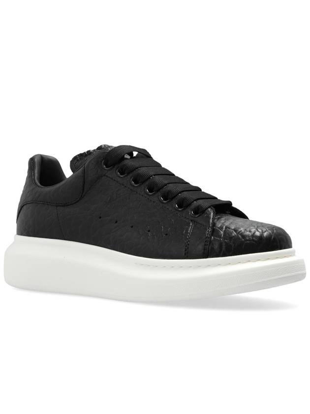 Oversized Lace-Up Low-Top Sneakers Black - ALEXANDER MCQUEEN - BALAAN 5