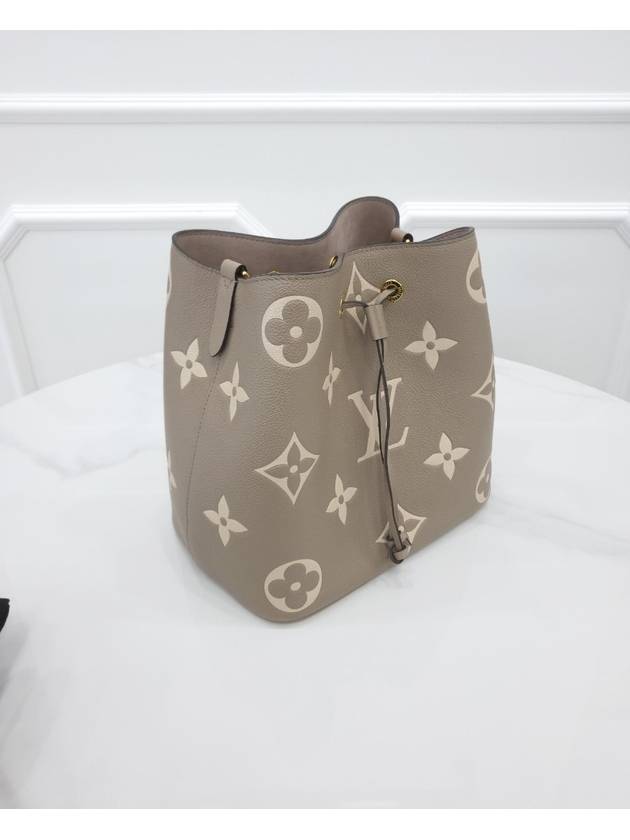 Neonoe MM Bicolor Monogram Empreinte M45555 - LOUIS VUITTON - BALAAN 3