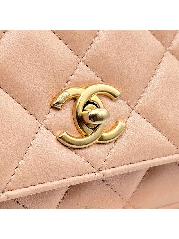 women cross bag - CHANEL - BALAAN 8