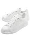 Oversized Leather Tab Low Top Sneakers White - ALEXANDER MCQUEEN - BALAAN 2