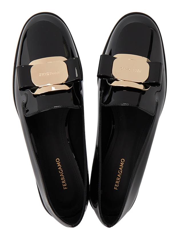 New Vara Plate Loafers Black - SALVATORE FERRAGAMO - BALAAN 3