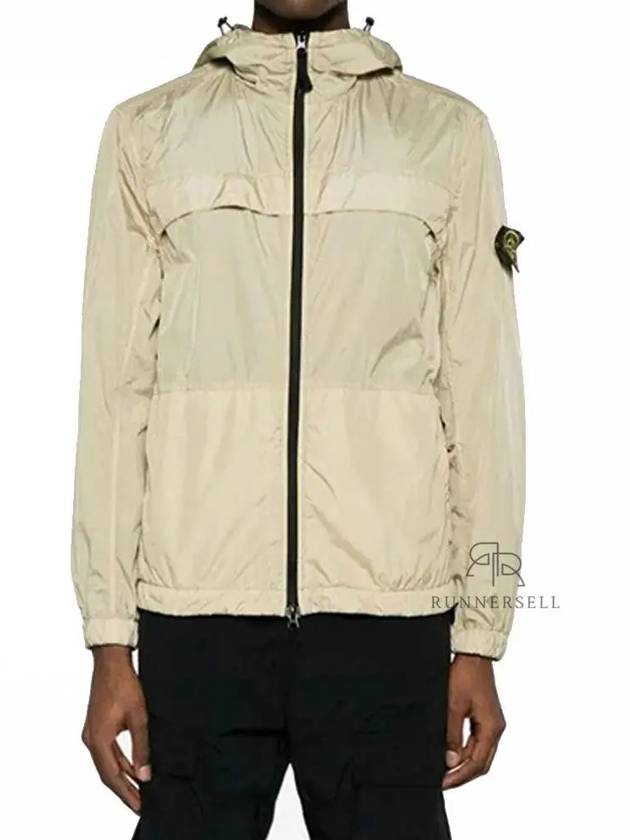 Garment Dyed Crinkle Reps R-Nylon Windbreaker Sand - STONE ISLAND - BALAAN 2