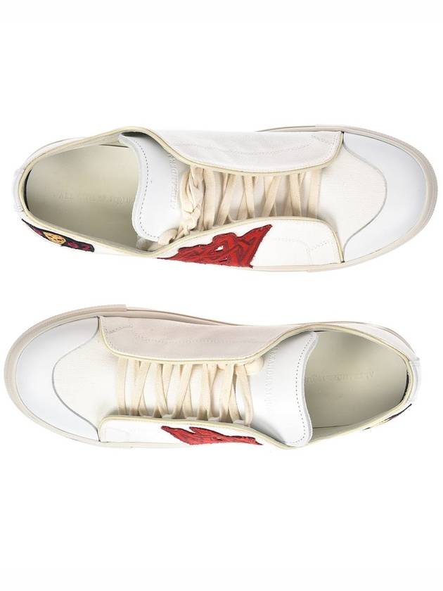 Logo Patch Low-Top Sneakers White - ALEXANDER MCQUEEN - BALAAN 3