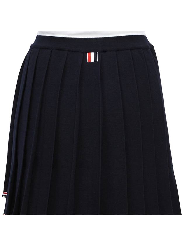 Full Needle Stitch Merino Wool Tipping Pleated Skirt Navy - THOM BROWNE - BALAAN 8