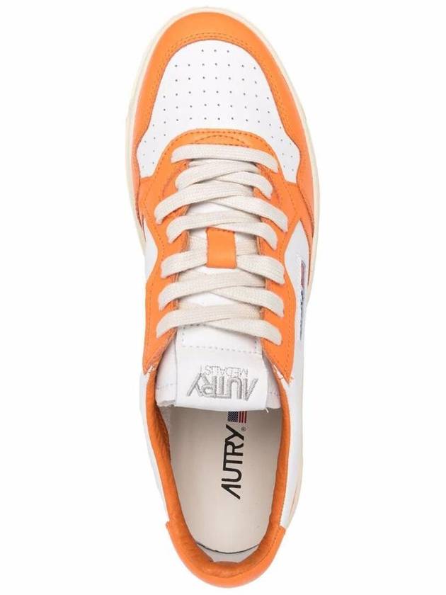 Men's Medalist Low Leather Sneakers Orange - AUTRY - BALAAN 4