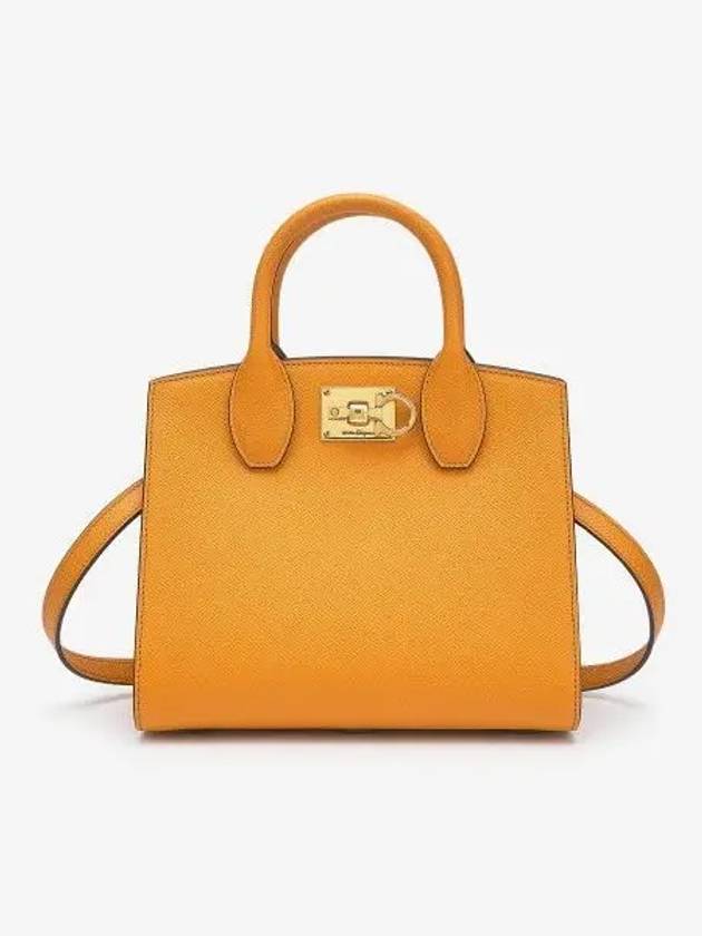 Gancini Studio Box Tote Bag Orange - SALVATORE FERRAGAMO - BALAAN 2