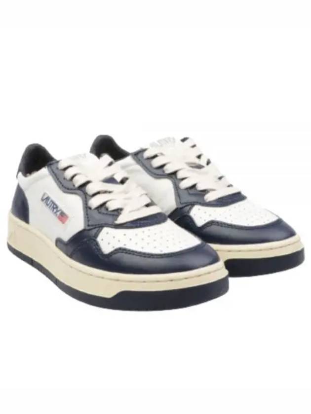 Medalist Goatskin Low Top Sneakers White Navy - AUTRY - BALAAN 2