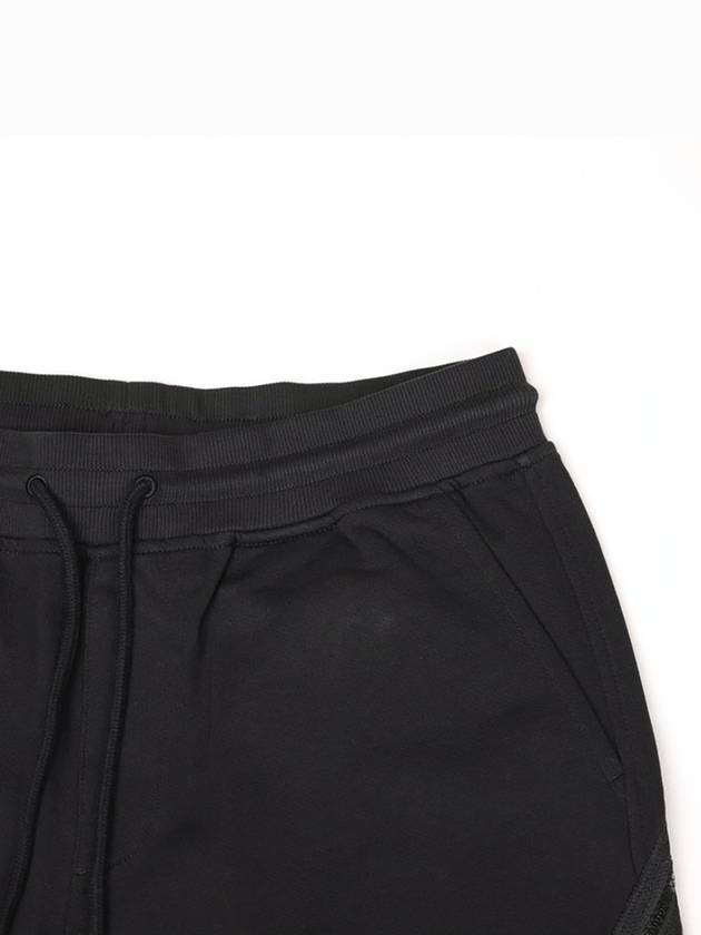 Lens Wappen Diagonal Shorts Black - CP COMPANY - BALAAN 6