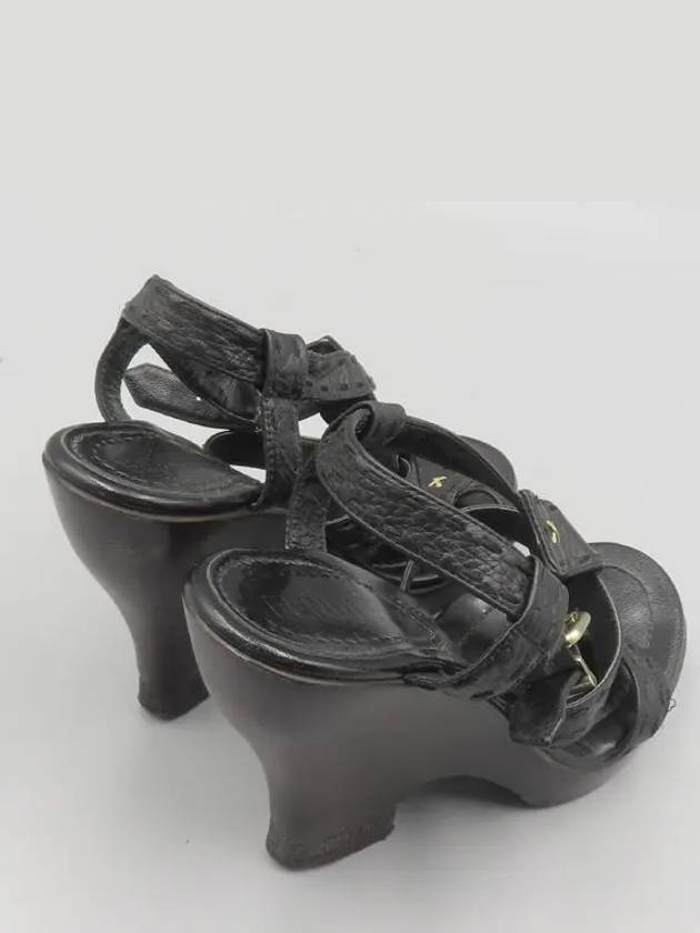 Smith Market used luxury goods black color sandals women s shoes - FENDI - BALAAN 4